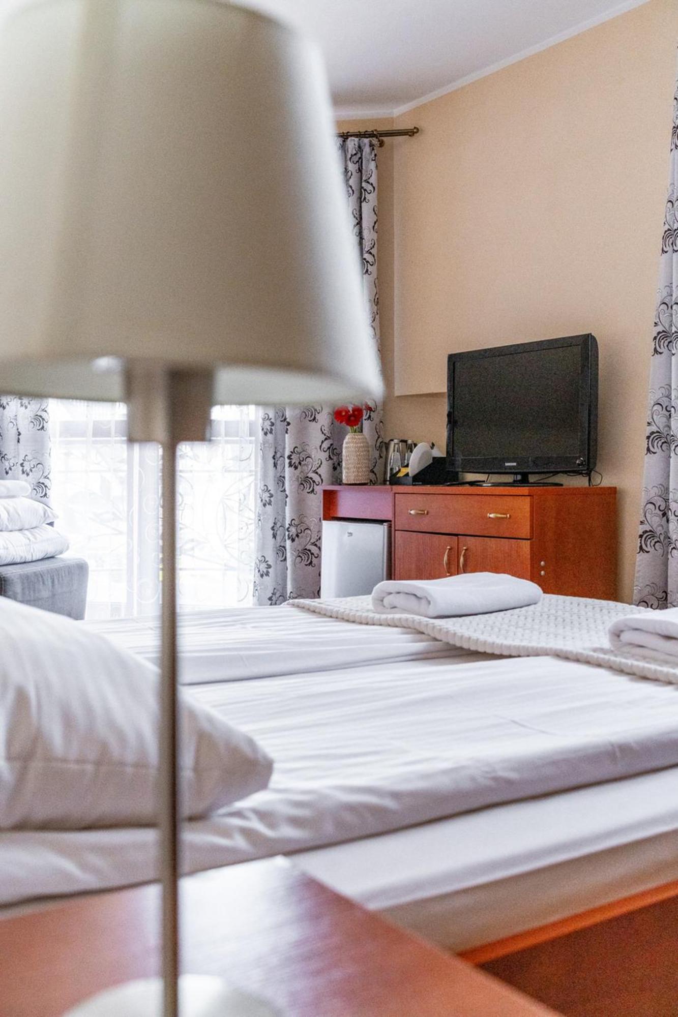 U Anusia Jacuzzi & Sauna Bed & Breakfast 3*