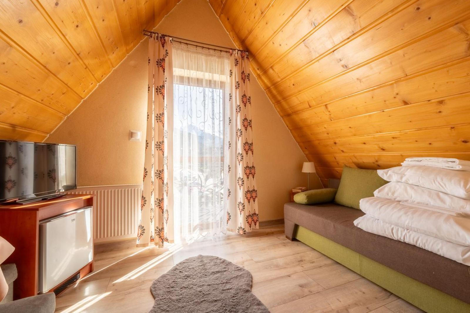 Nocleg ze śniadaniem U Anusia Jacuzzi & Sauna 3*